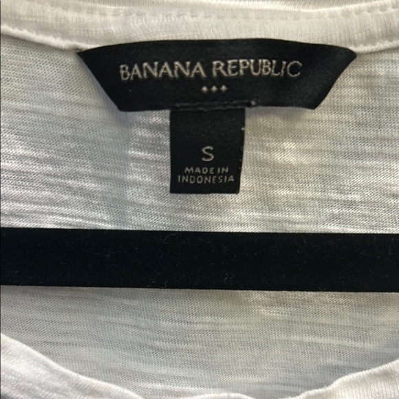 Crown & Ivy Cream Tank Top with‎ Embellished Neckline - Picture 3 of 4